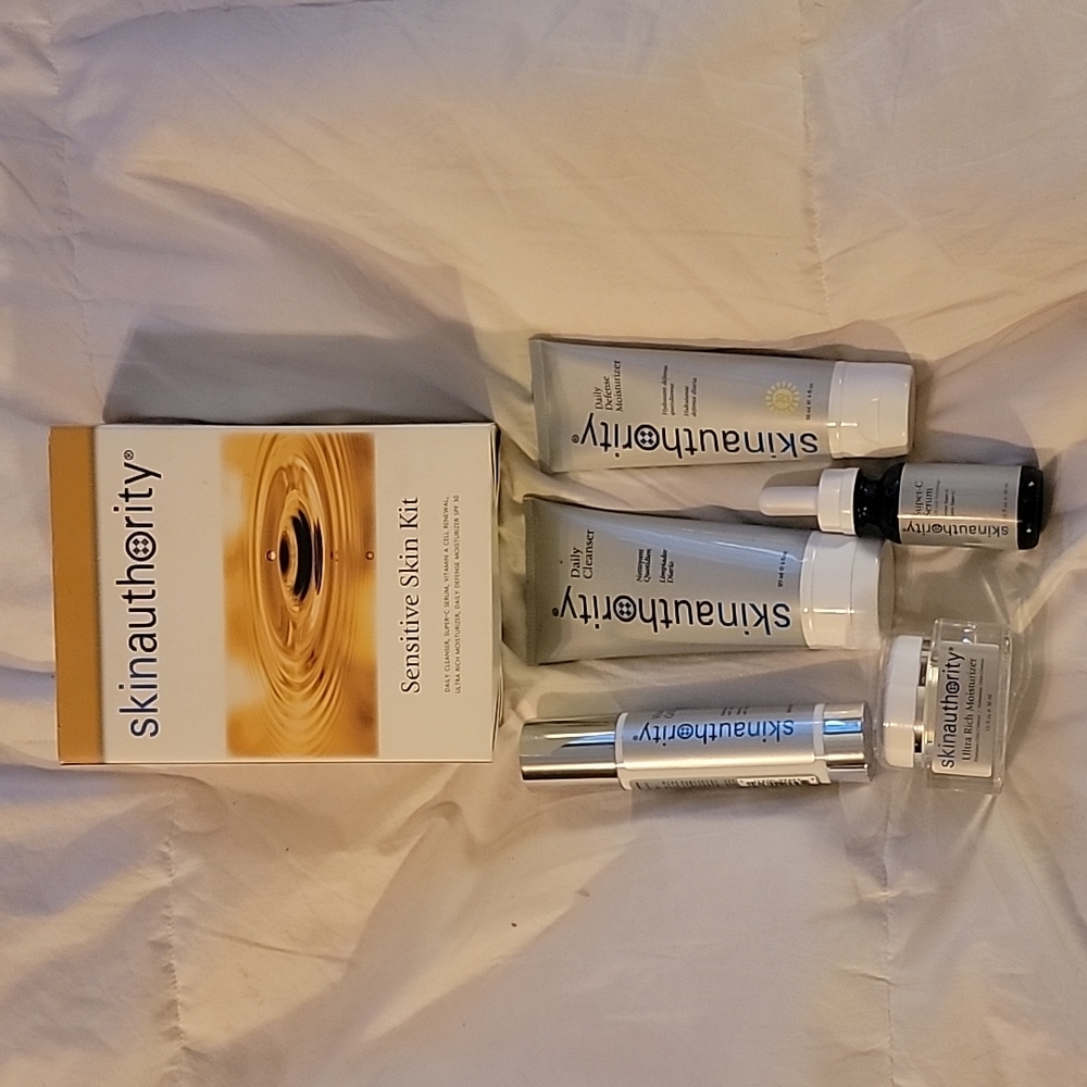 Skin Authority Sensitive Skin Kit